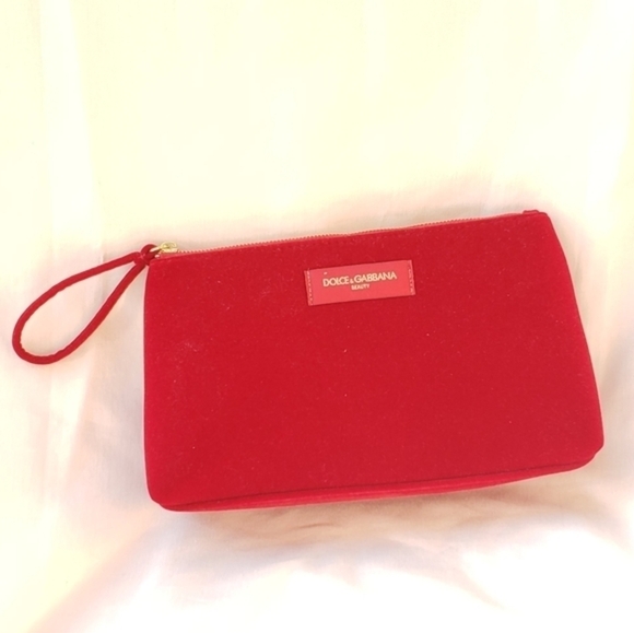 Dolce & Gabbana
Women's Red Velvet Makeup Pouch - Picture 2 of 6